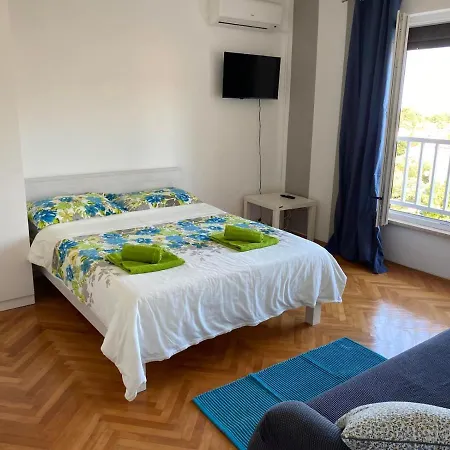 Kala Sea View 150m From And 250 M From Old Town *